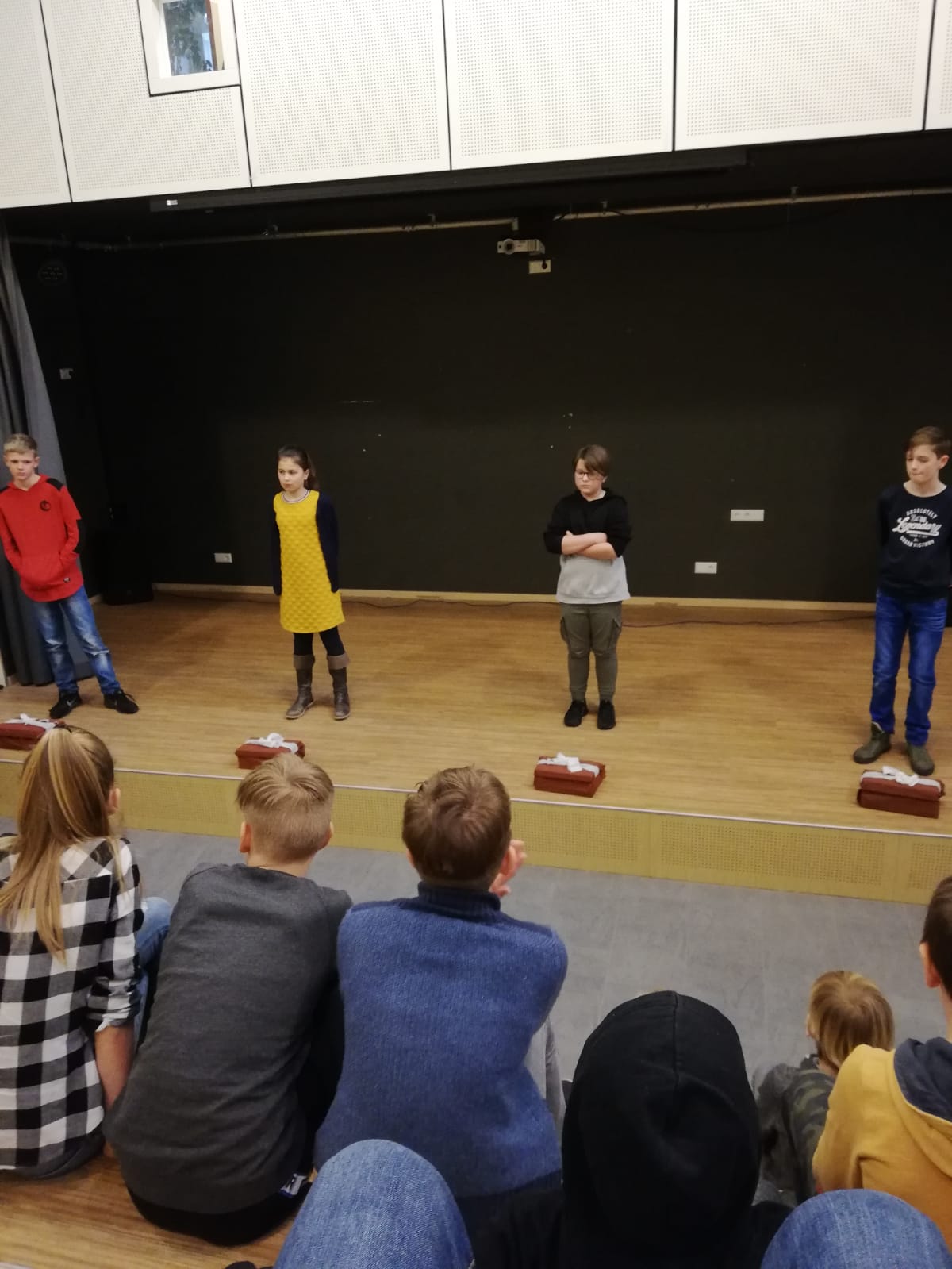 Groep7b: “Aloysius in bedrijf”